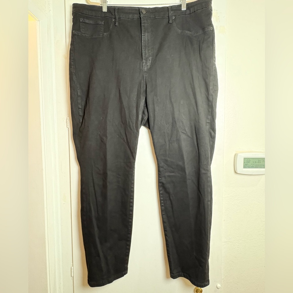 Good American Women’s Black Highrise Jeans Size 26, 28.5”Inseam